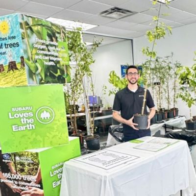 Beechmont Subaru "Loves the Earth" 