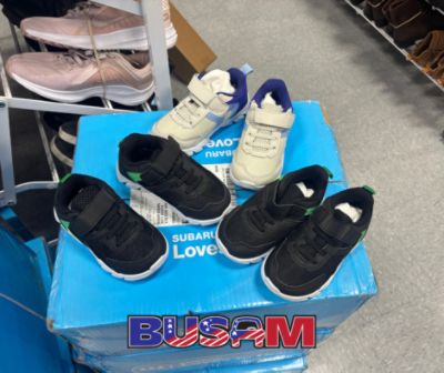 Busam Subaru Donation to Hope's Closet
