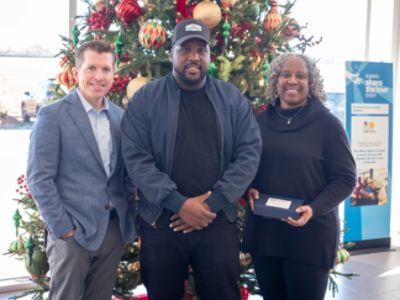 Paul Moak Subaru Sponsors Light A Light Campaign Helping Kids in the Hospital During the Holidays