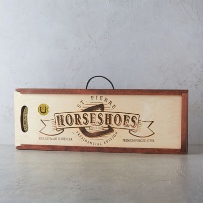 Backyard Horseshoe Set