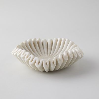 Ruffled Ceramic Soap Dish