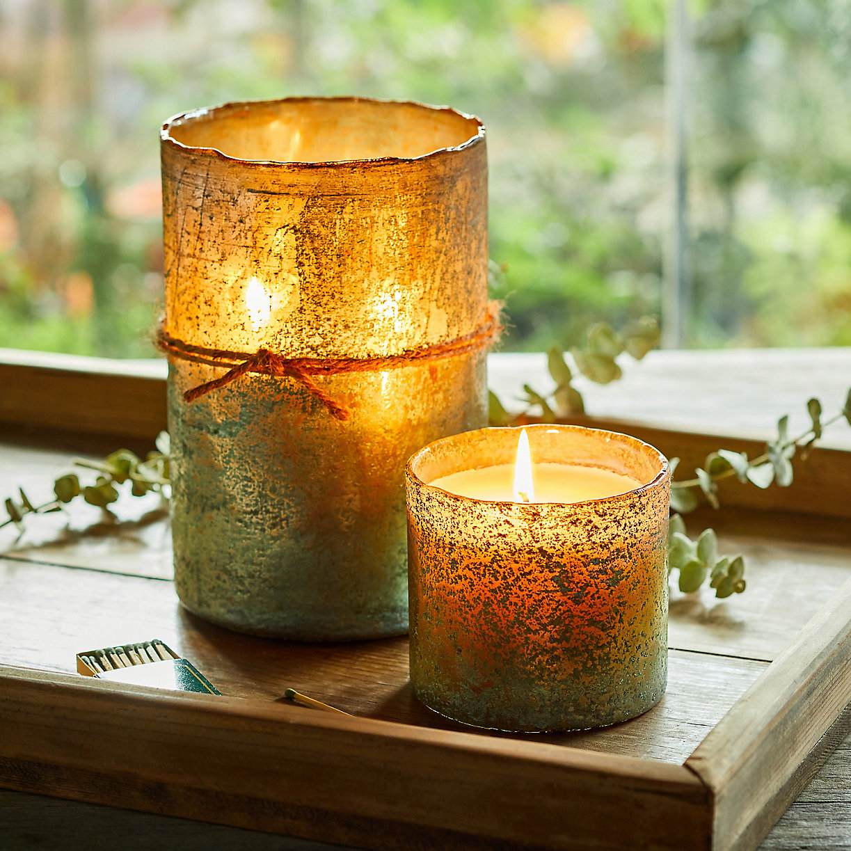 Textured Glass Candle, Grapefruit & Pine - Terrain
