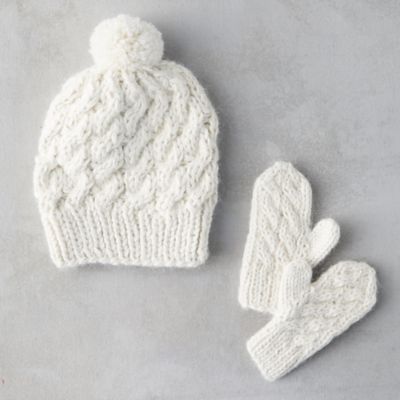 baby hat and mittens