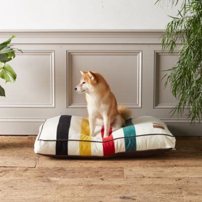 pendleton pet bed
