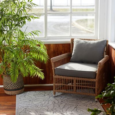 Outdoor Palm Frond Rug