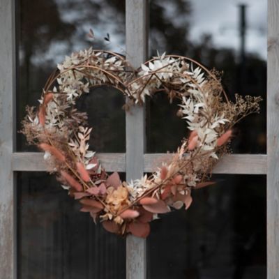 Fillable Iron Wreath Base, Heart