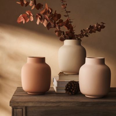 Earthenware Vase, 6"