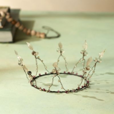 Leaf Tipped Beaded Crown