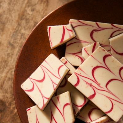 Peppermint Bark in Round Tin