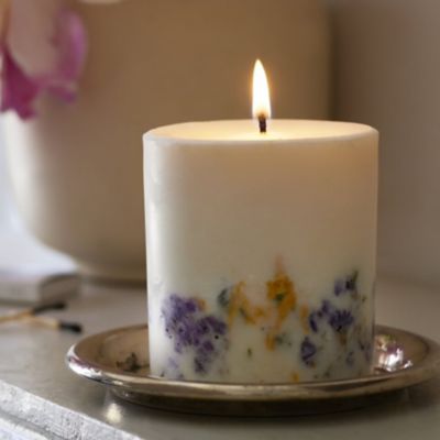 Hand-made concrete candles with dried flowers, scented soy wax vegan candles  Stock Photo - Alamy