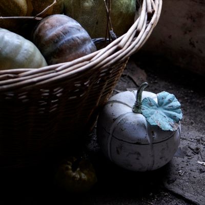 Antiqued Gourd Candle, Pumpkin Cardamom
