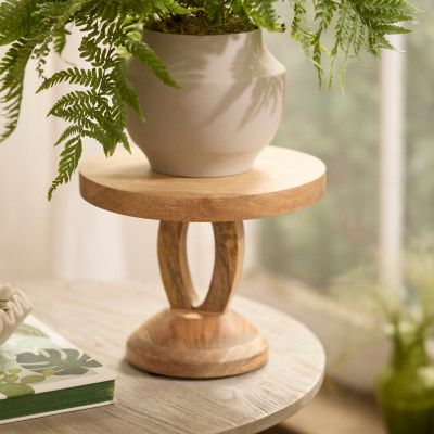 Plant Stands  Plant Stands + Pot Feet for Indoors + Outdoors