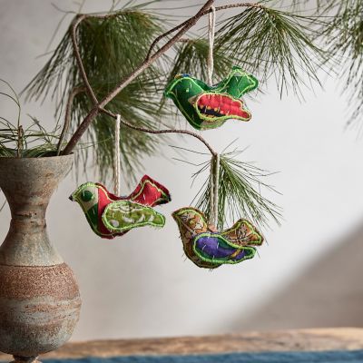 The Holiday Shop: Shop and Featured - Terrain