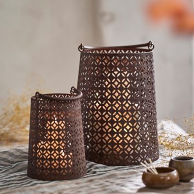 Floral Lace Battery Lantern, Diamond - Terrain