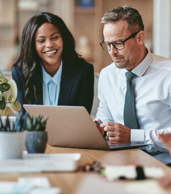 A plan sponsor helping an employee with their retirement plan.