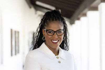 Thasunda Brown Duckett headshot