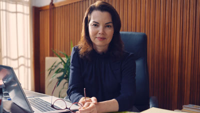 Woman sitting at a desk