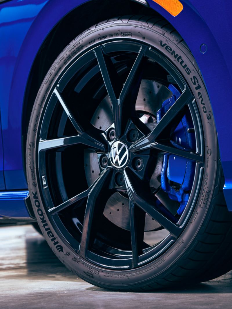 2023 Volkswagen Golf R 20th Anniversary Edition Wheel
