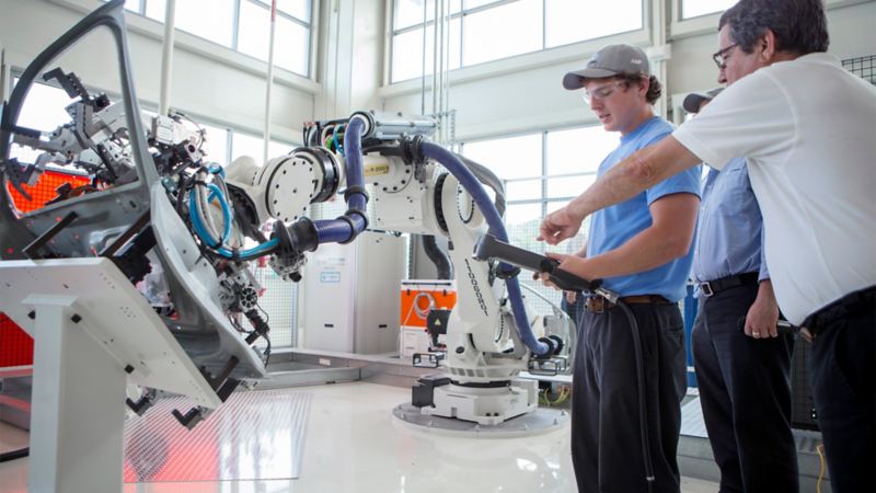 Robotics training at Volkswagen Academy