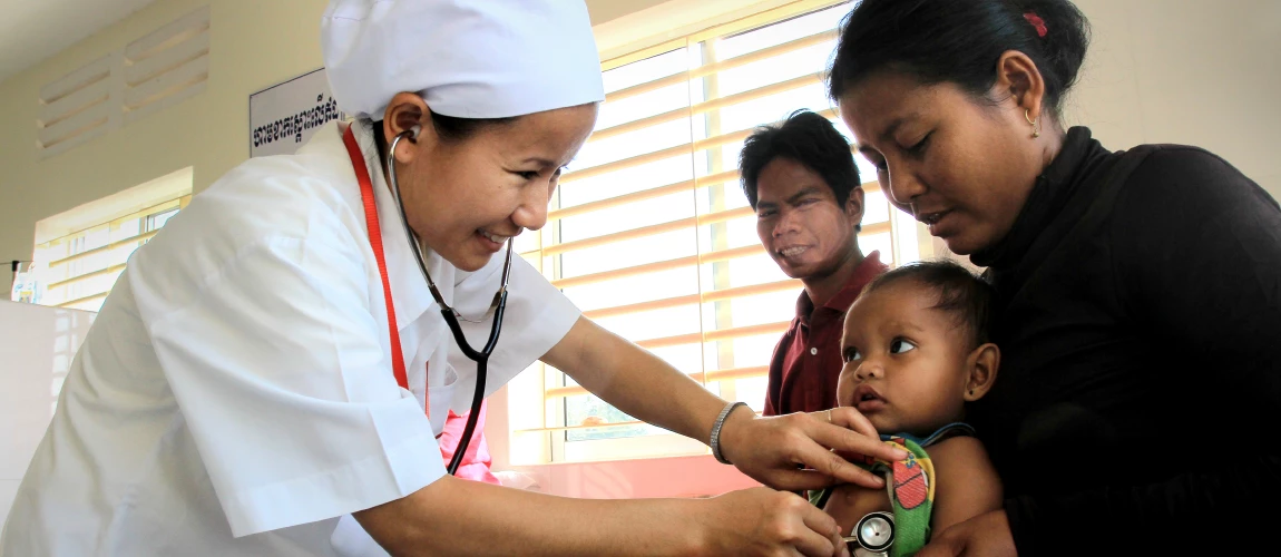 Despite sustained investments in health service delivery and increases in the use of health services, a frustrating situation persists in low-income countries. Photo: Chhor Sokunthea / World Bank