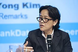 Haishan Fu, directrice du Groupe de gestion des données sur le développement de la Banque mondiale, plaide pour une collaboration avec le secteur privé autour de l’utilisation des données.