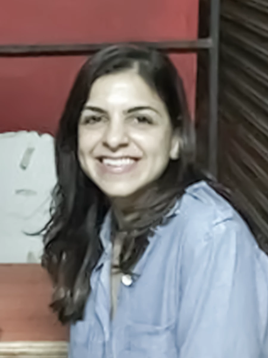 Farah  Manji