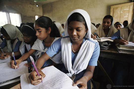 High school girls taking notes in Suapur, Bangladesh. Photo © Scott Wallace/ World Bank