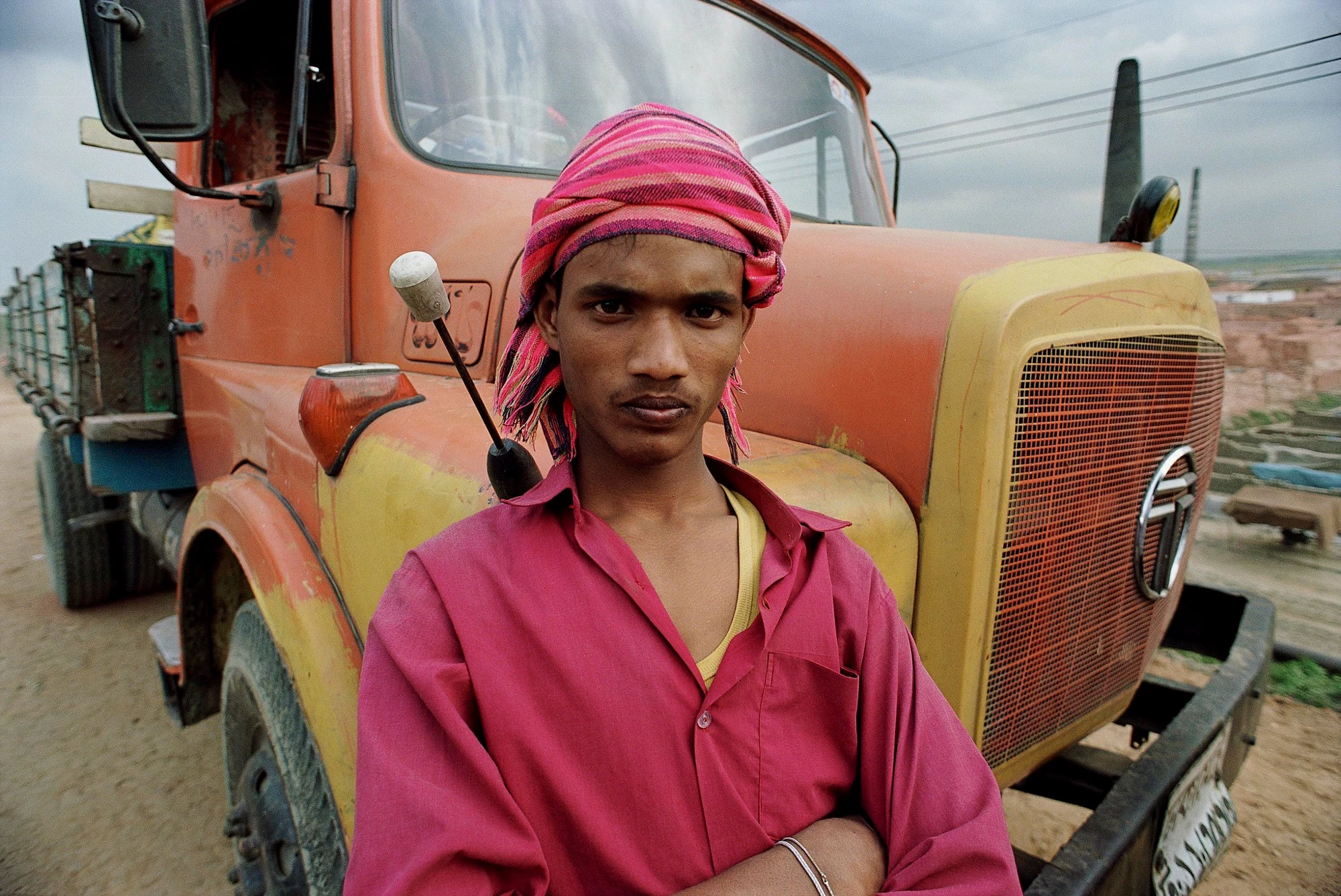 Portrait of a young truck driver in Bangladesh. Photo: Scott Wallace / World Bank