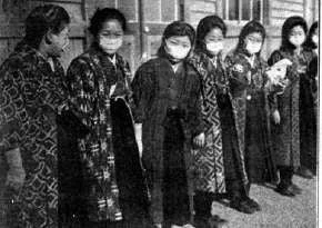 schoolgirls in Tokyo during the 1919 flu pandemic