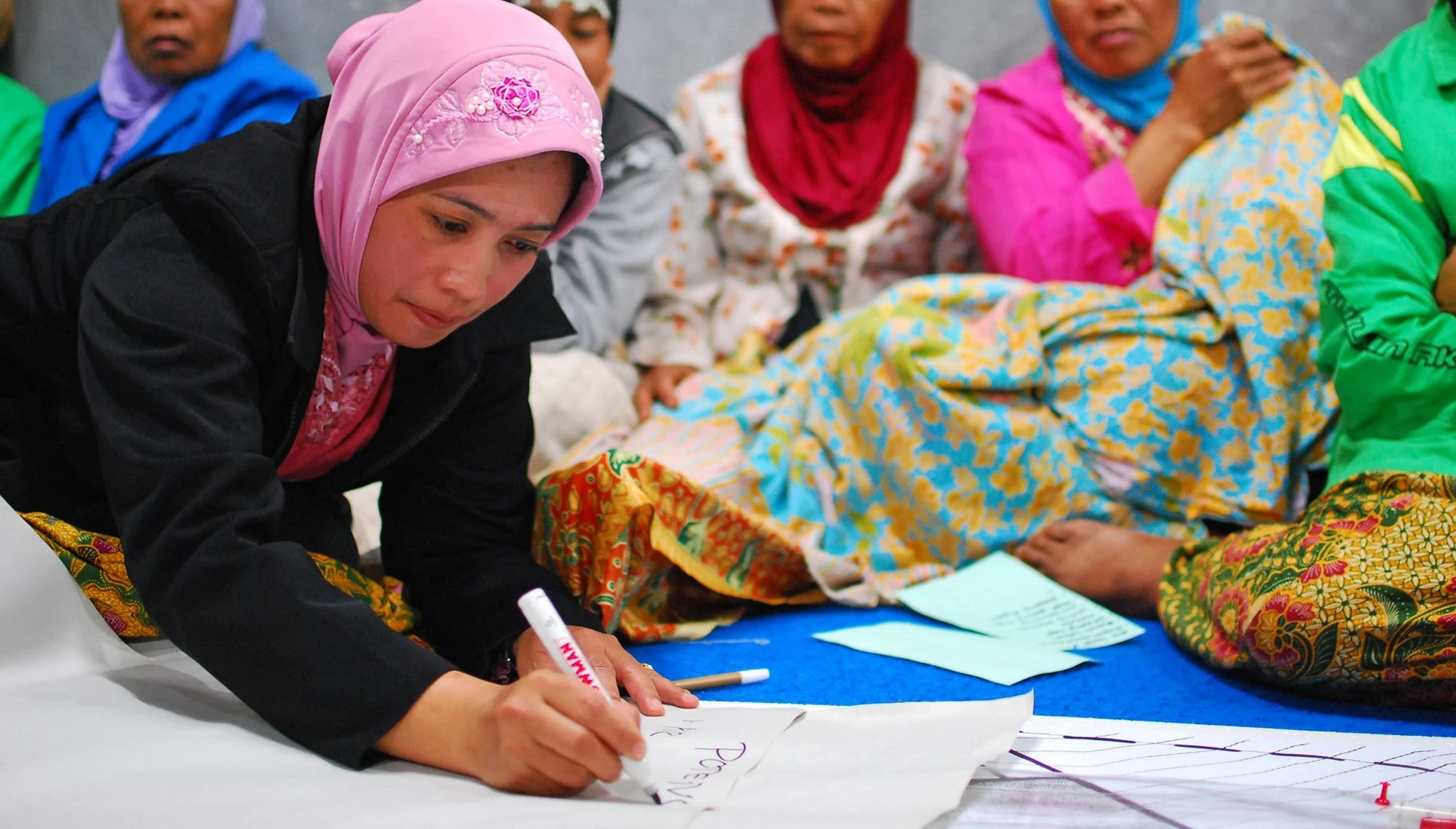 School-and-cluster based TPD approaches help scale localized, practical, and on-going support for teachers. Photo: Flickr/World Bank