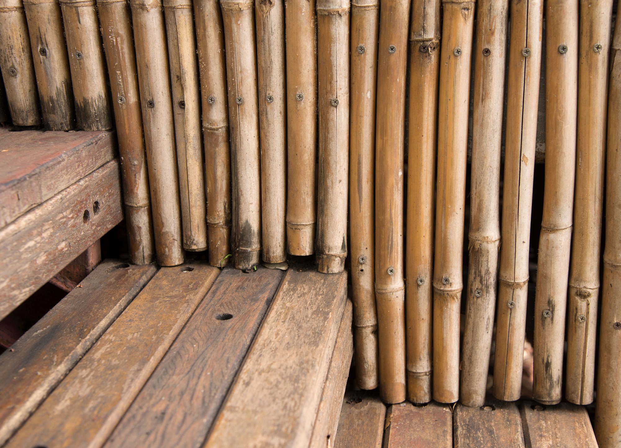 Square striped structure surface wood with natural forms