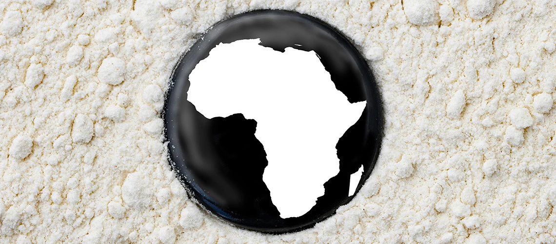 Africa map on a button. | © Marek Studzinski / Unsplash