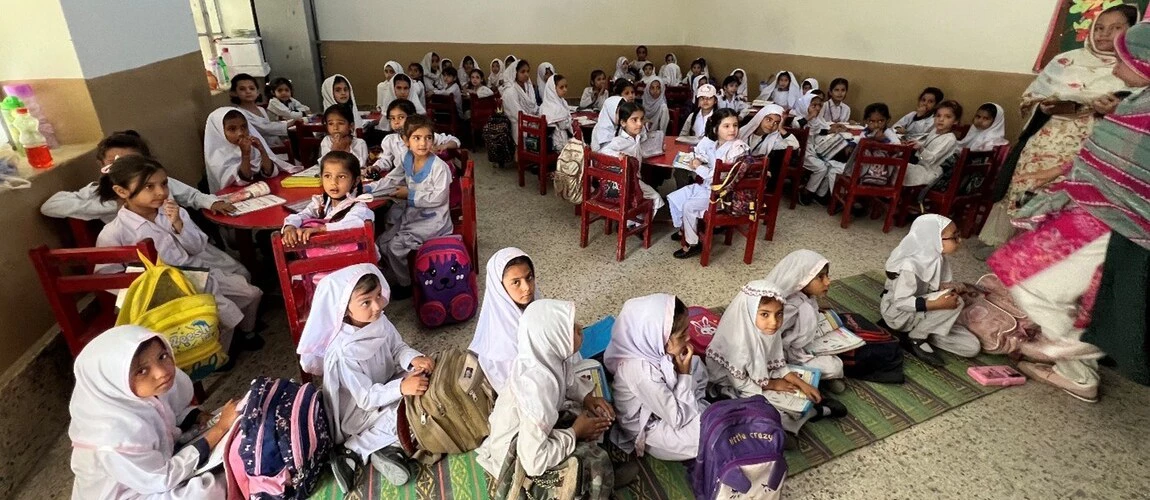 Large classes are a reality: What can be done?