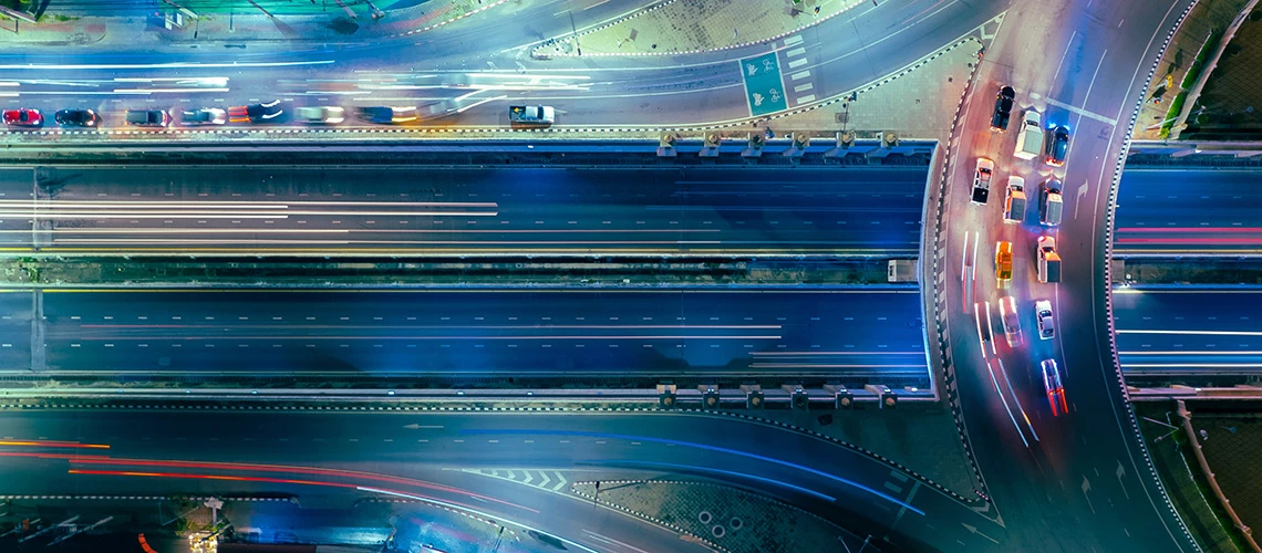 Bird eye view of an expressway. |  ©shutterstock.com