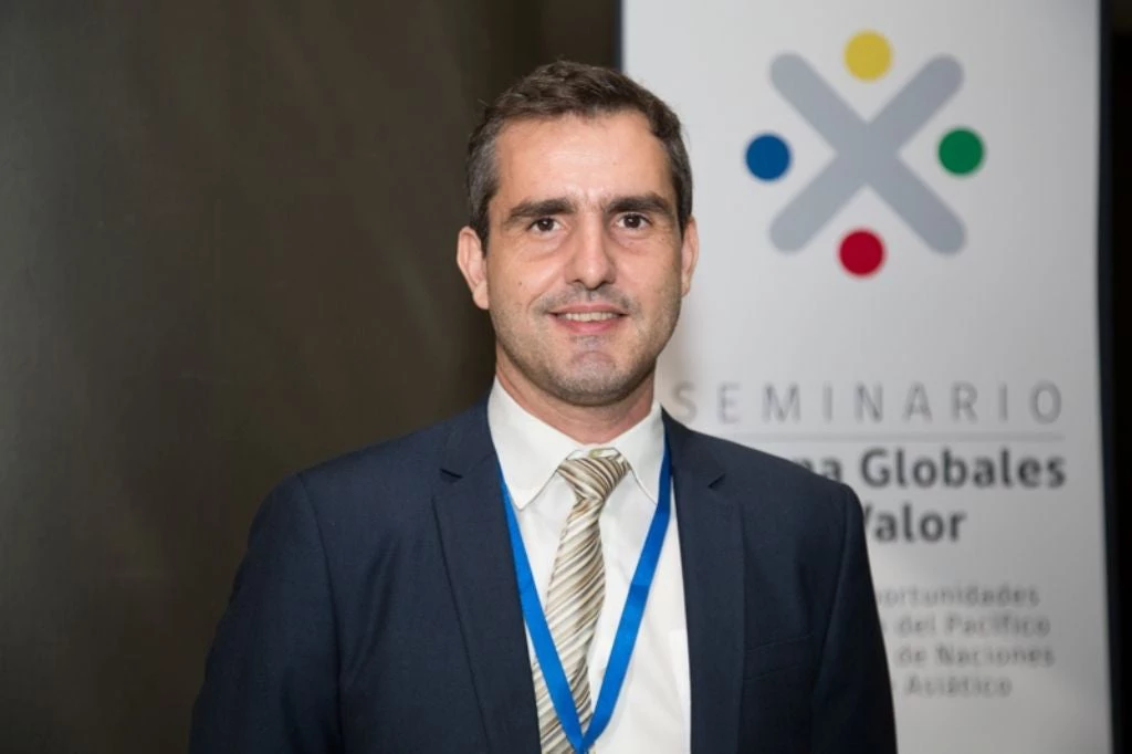 Gonzalo Varela | Senior Economist, Macroeconomics, Trade and Investment