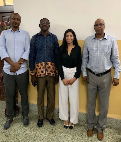 The data agreement to host microdata of three consumption surveys on World Bank?s microdata catalog was signed by Mr. Idriss Ali Soultan.   [From left to right: Omar Abdoulkader, Sekou Tidiani Konaté, and World Bank Economist Vibhuti Mendiratta, Mr. Idriss Ali Soultan.]