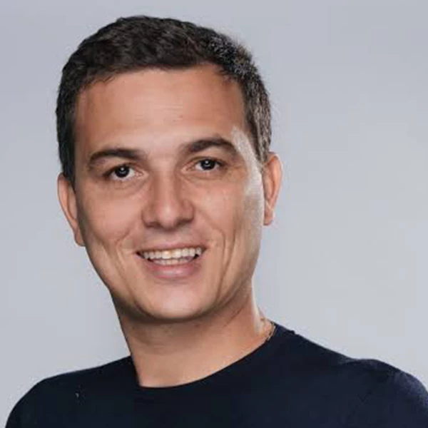 Ismael Belkhayat, Co-founder of Chari 