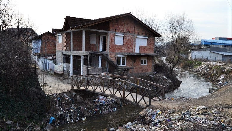 Roma neighborhood Bavchi in Kumanovo near the town center; Photo: Armend Becha