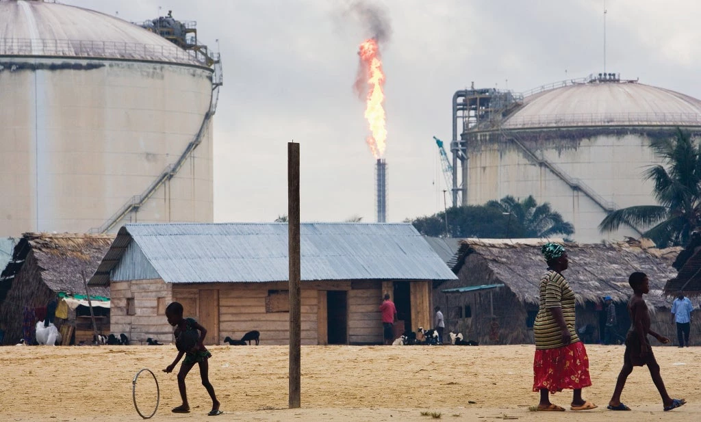 Nigerian Gas flaring image