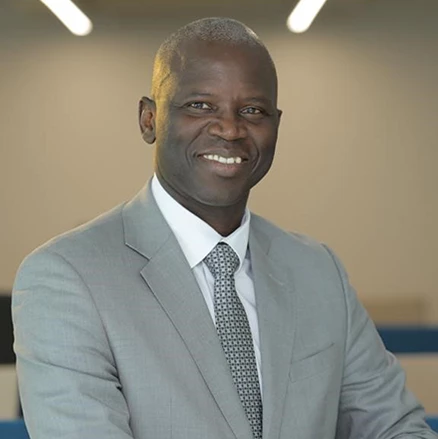 Ousmane Dione, Vice-président, Moyen-Orient et Afrique du Nord