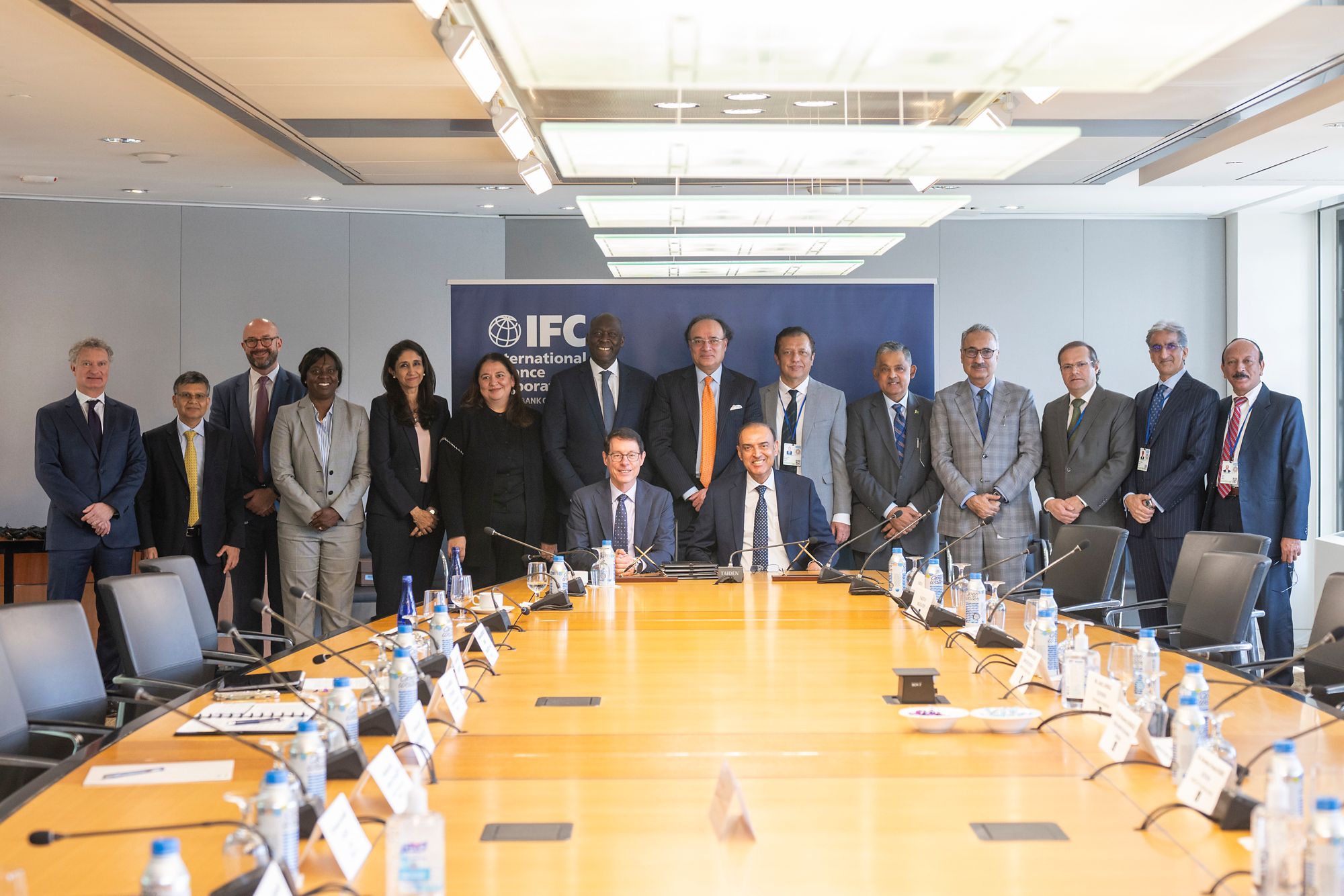 IFC and State Bank of Pakistan strengthen local currency lending