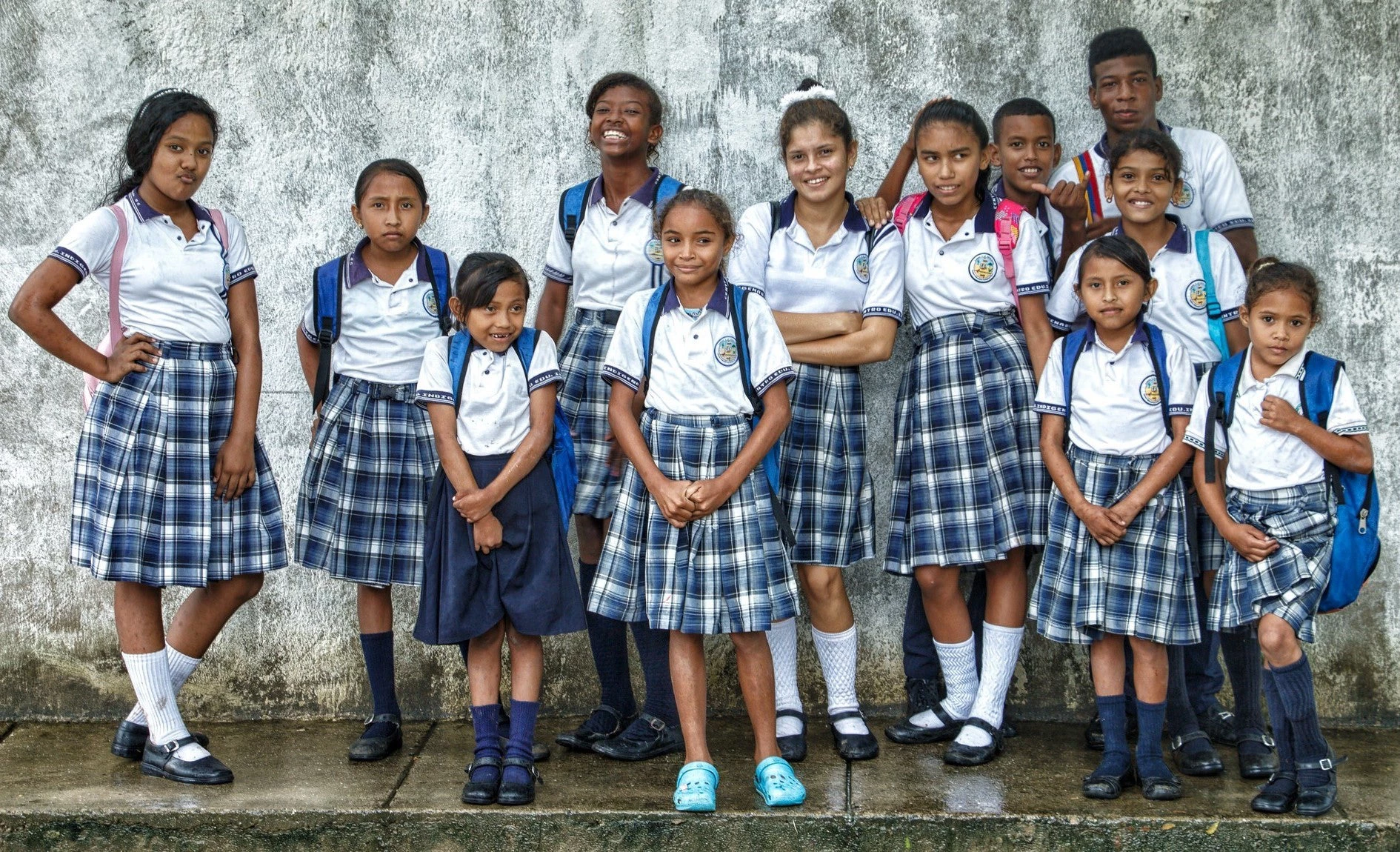 Des écolières en uniforme. Photo: © Diego F, Dussán/Banque mondiale