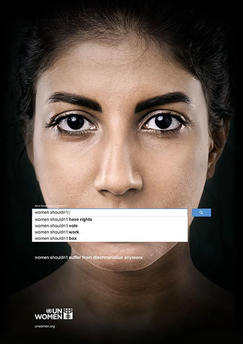 La campagne d’ONU Femmes montre des visages de femmes dénonçant des préjugés sexistes © Memac Ogilvy & Mather Dubai/ONU Femmes