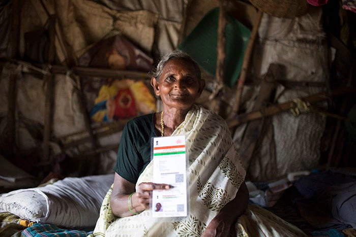Suguna, one of the many women who has benefited from Aadhaar? her digital identity. © Bernat Parera