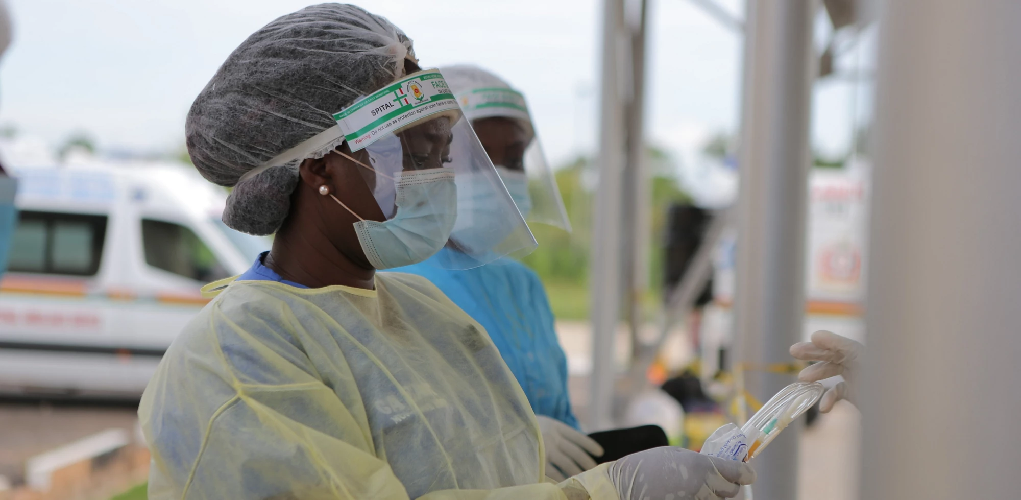 Preparing medical supplies in Ghana.  Photo credit: Rodney Quarcoo/World Bank