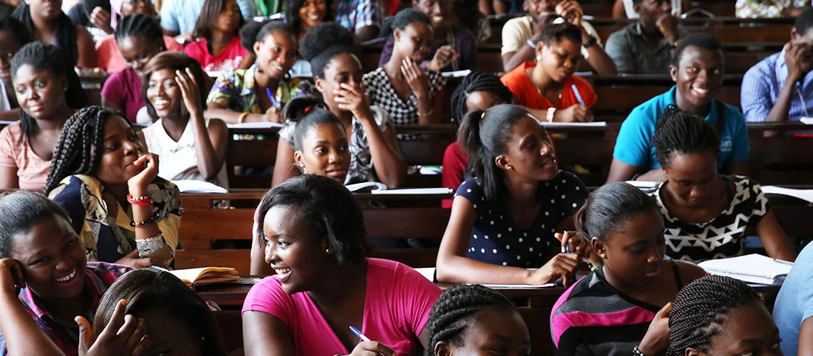 Concours de blogs : Comment la jeunesse africaine peut-elle s'exprimer contre la corruption ?