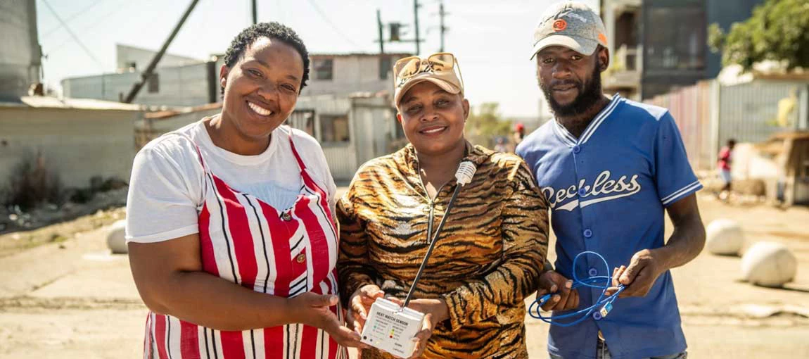 Urban heat mapping by citizen scientists in Cape Town and Buffalo City. Photo: Chris Morgan / The World Bank