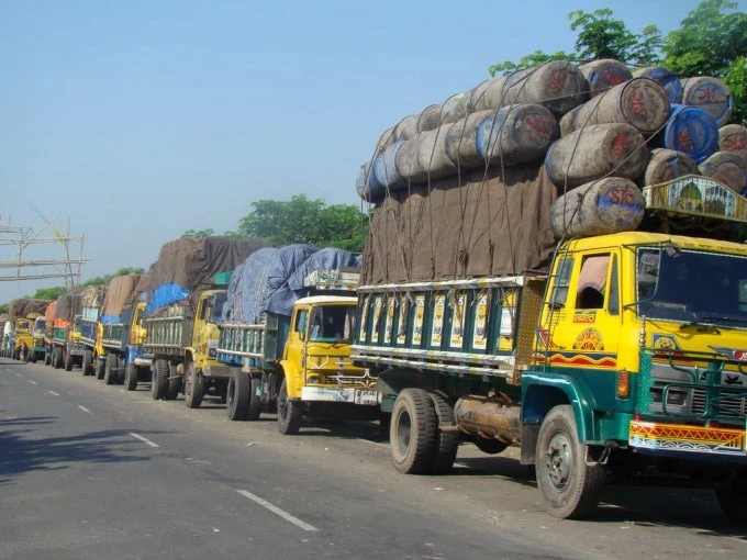 Trucks loading goods