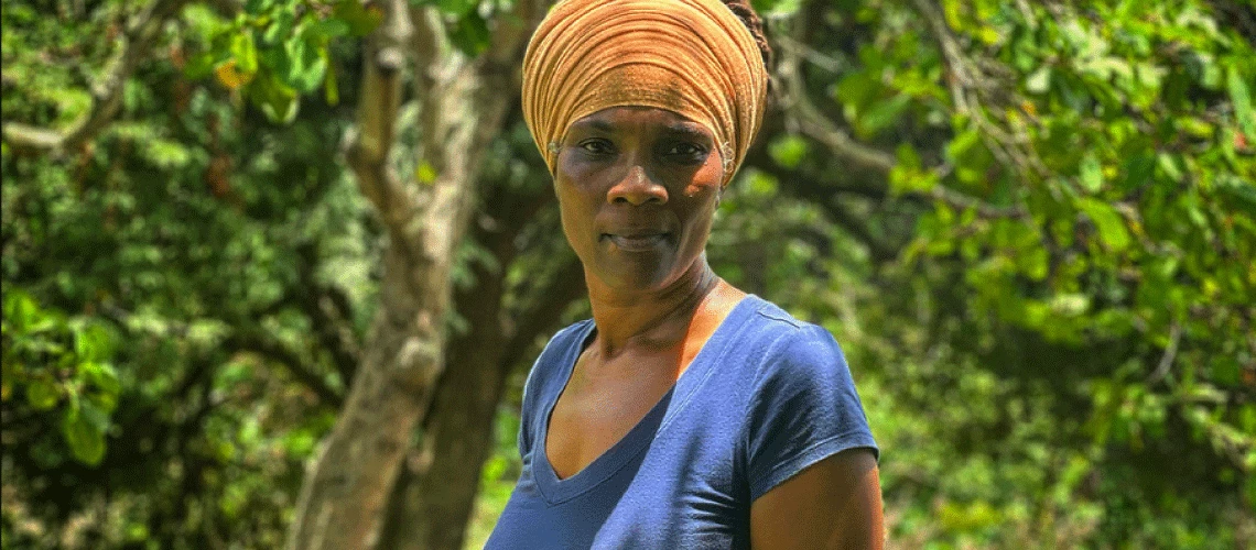 Empress James, the first woman to lead the Iyanola Council for the Advancement of Rastafari (ICAR). As ICAR's president, she advocates for the needs of her community, with food security being among the most important. Copyright: World Bank