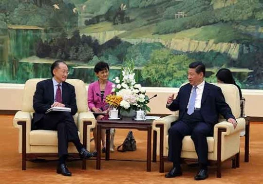 World Bank Group President Jim Yong Kim meeting with Chinese President Xi Jinping